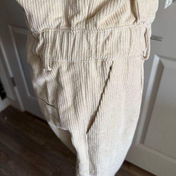 NWT 12th Tribe Bowie Utility Jumpsuit in Cream Off-White Corduroy Size S - Picture 6 of 10